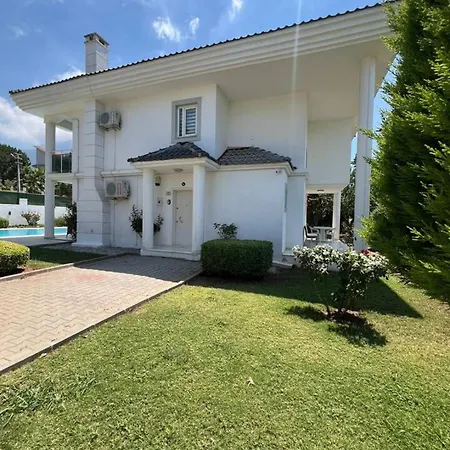 Holiday home Chaston *