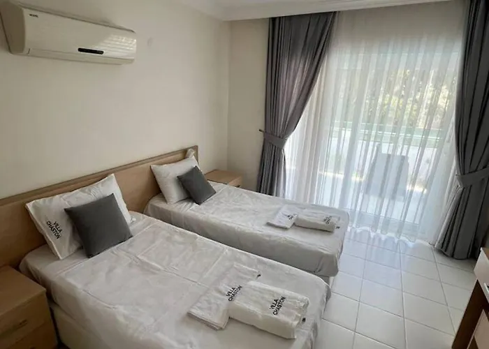 Chaston * فتحية